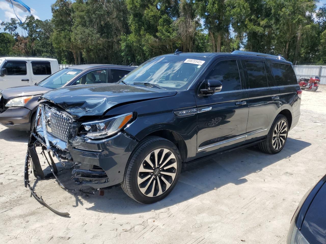 2024 Lincoln Navigator