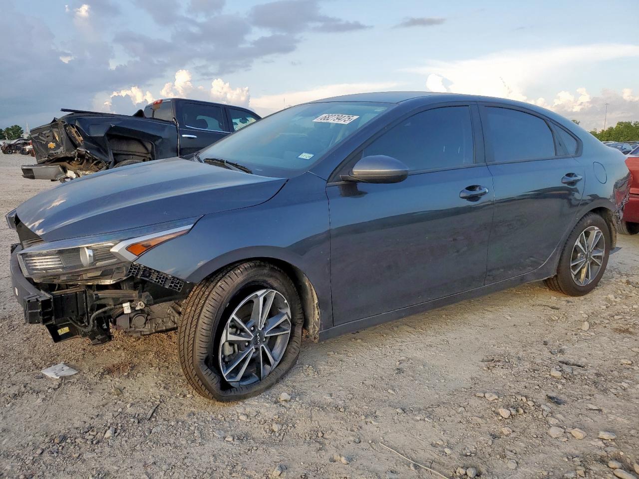 2023 Kia Forte lx LX