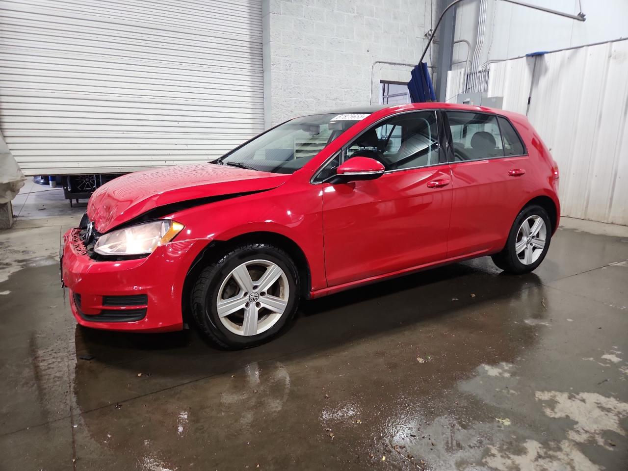 2017 Volkswagen Golf s S