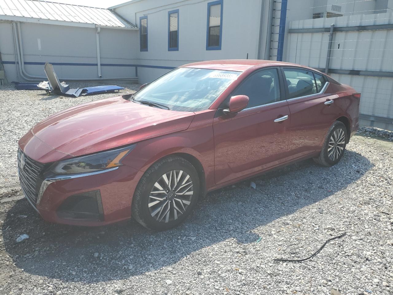 2023 Nissan Altima sv SV