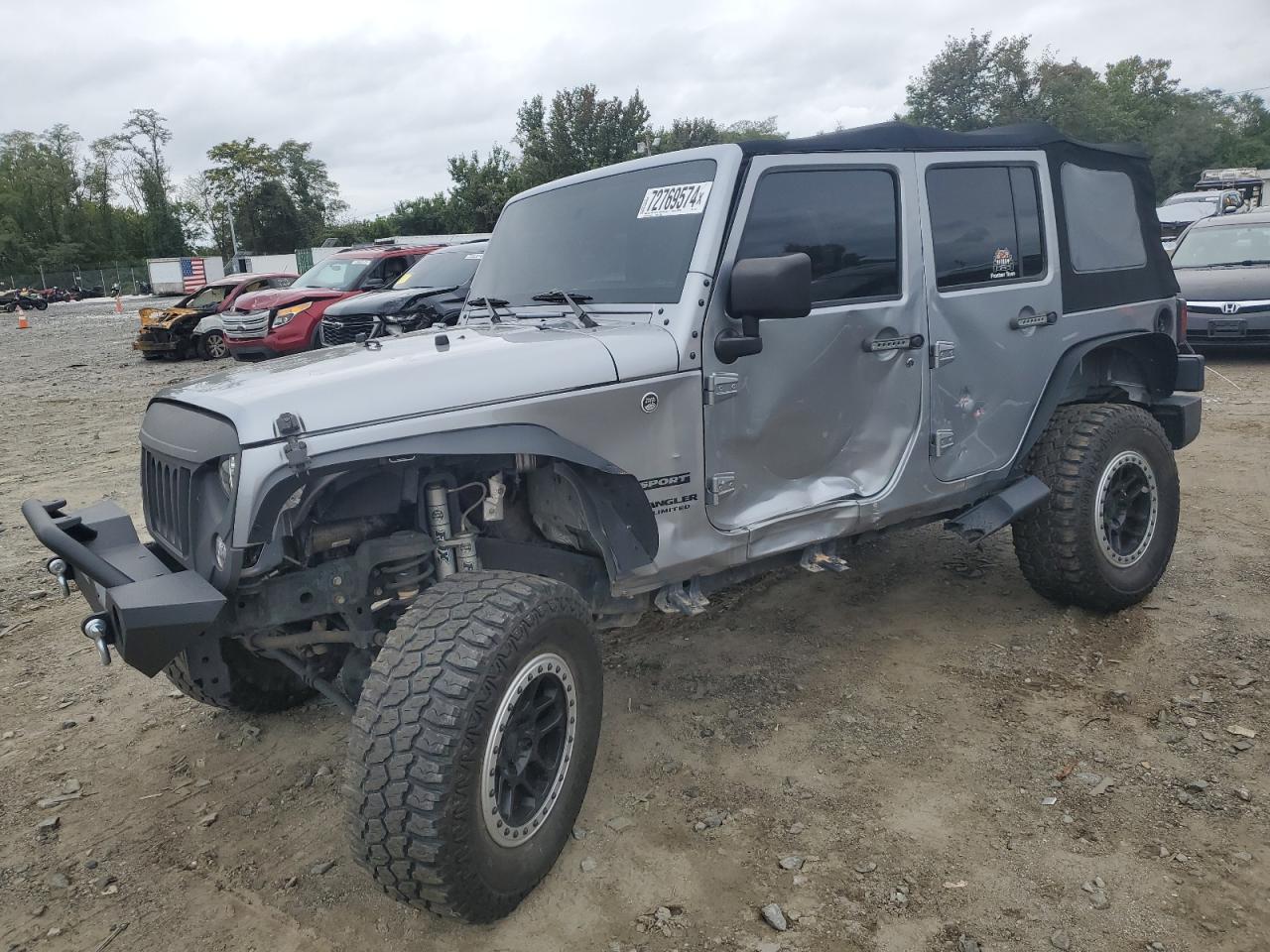 2017 Jeep Wrangler u SPORT