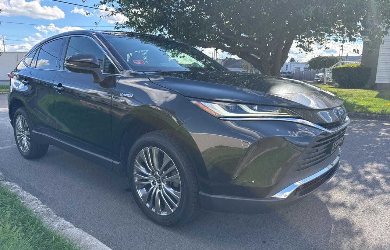 2021 Toyota Venza le LE