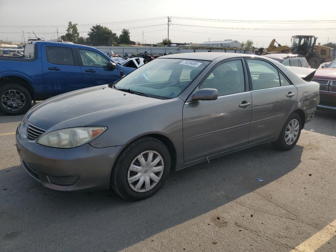 2005 Toyota Camry le LE