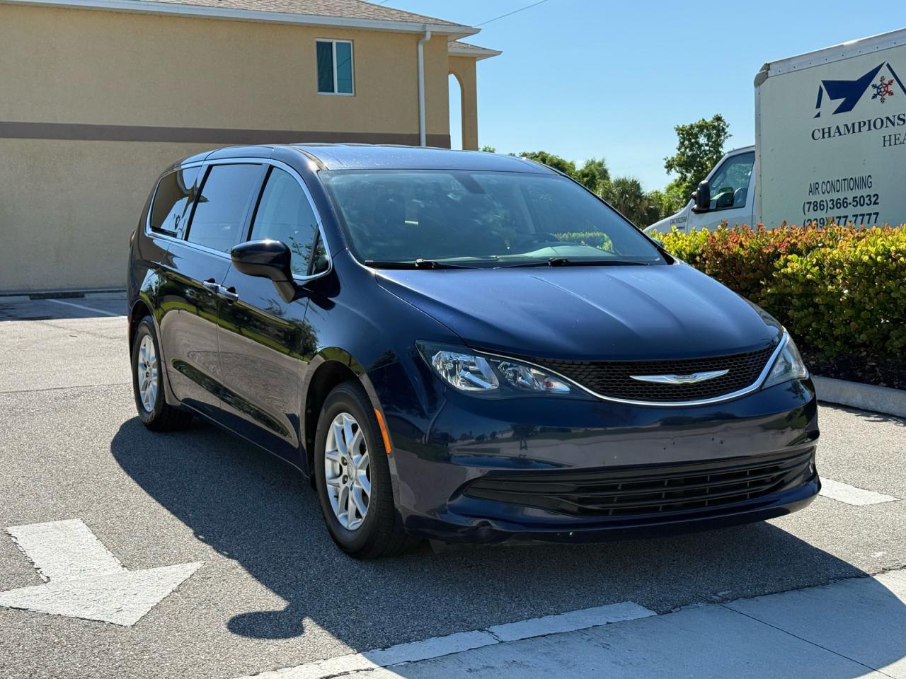 2018 Chrysler Pacifica l LX