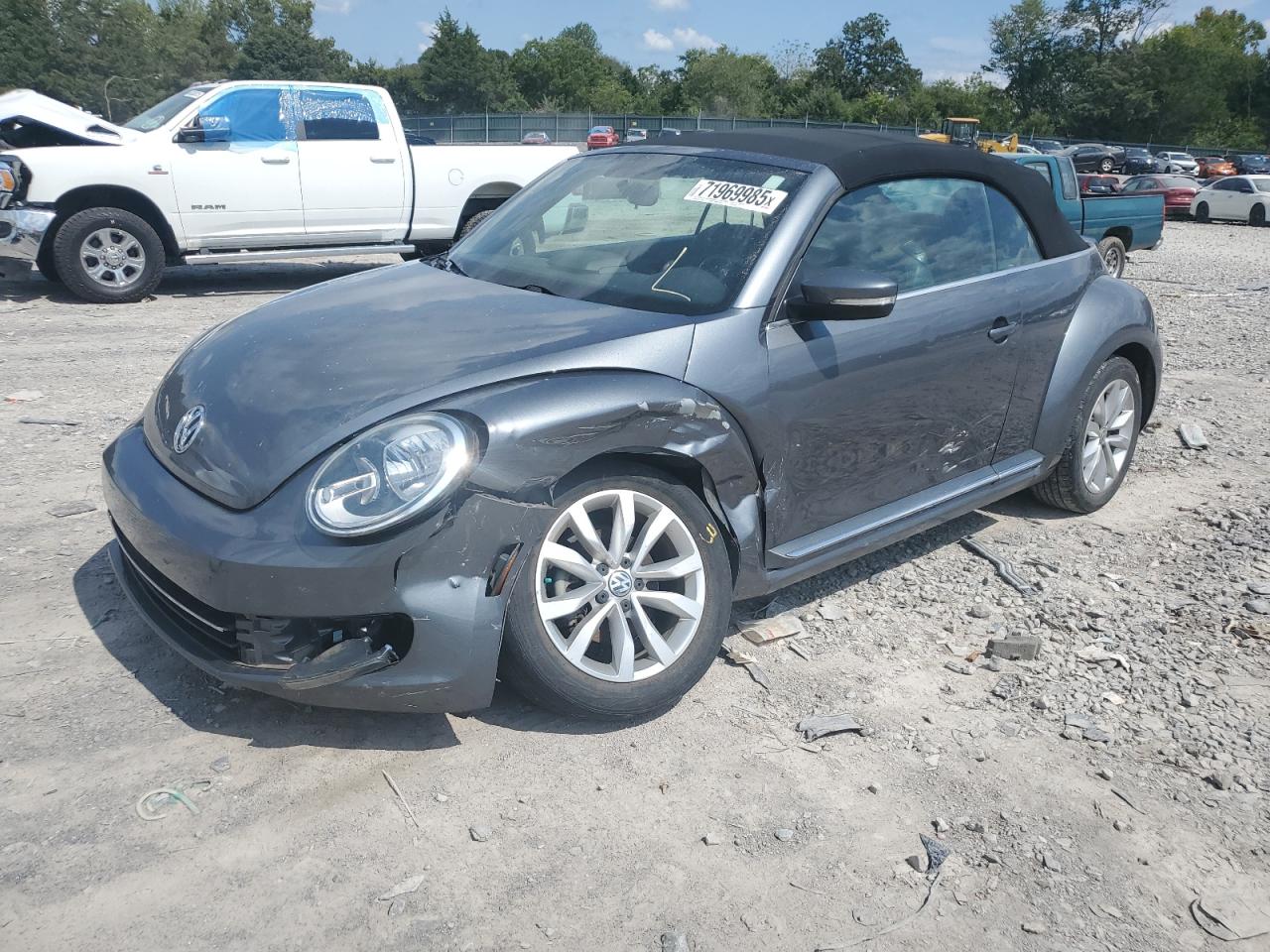2013 Volkswagen Beetle