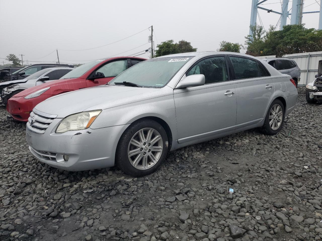 2005 Toyota Avalon xl XL