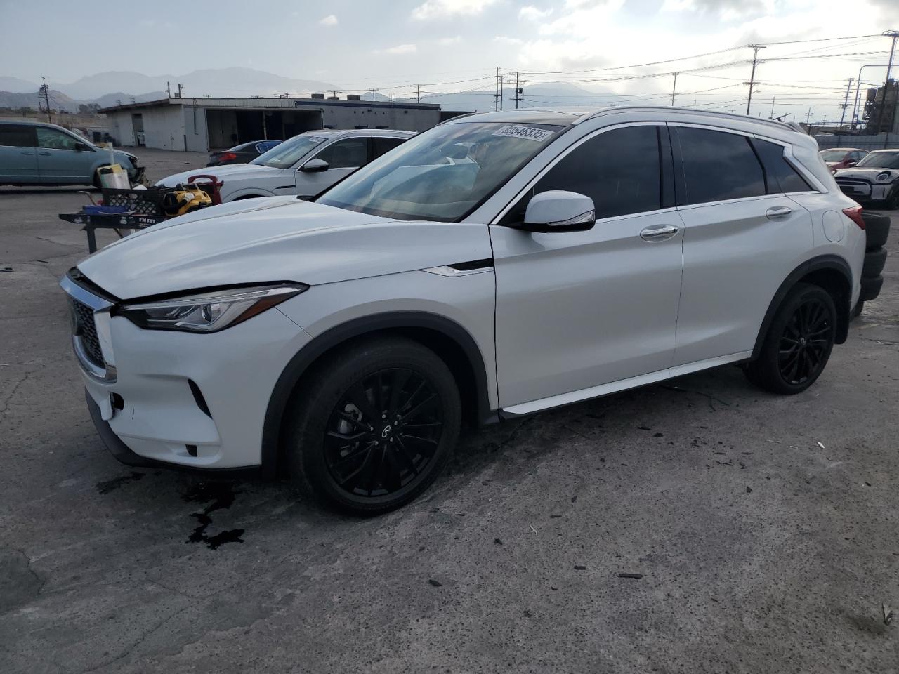 2023 Infiniti Qx50 luxe LUXE