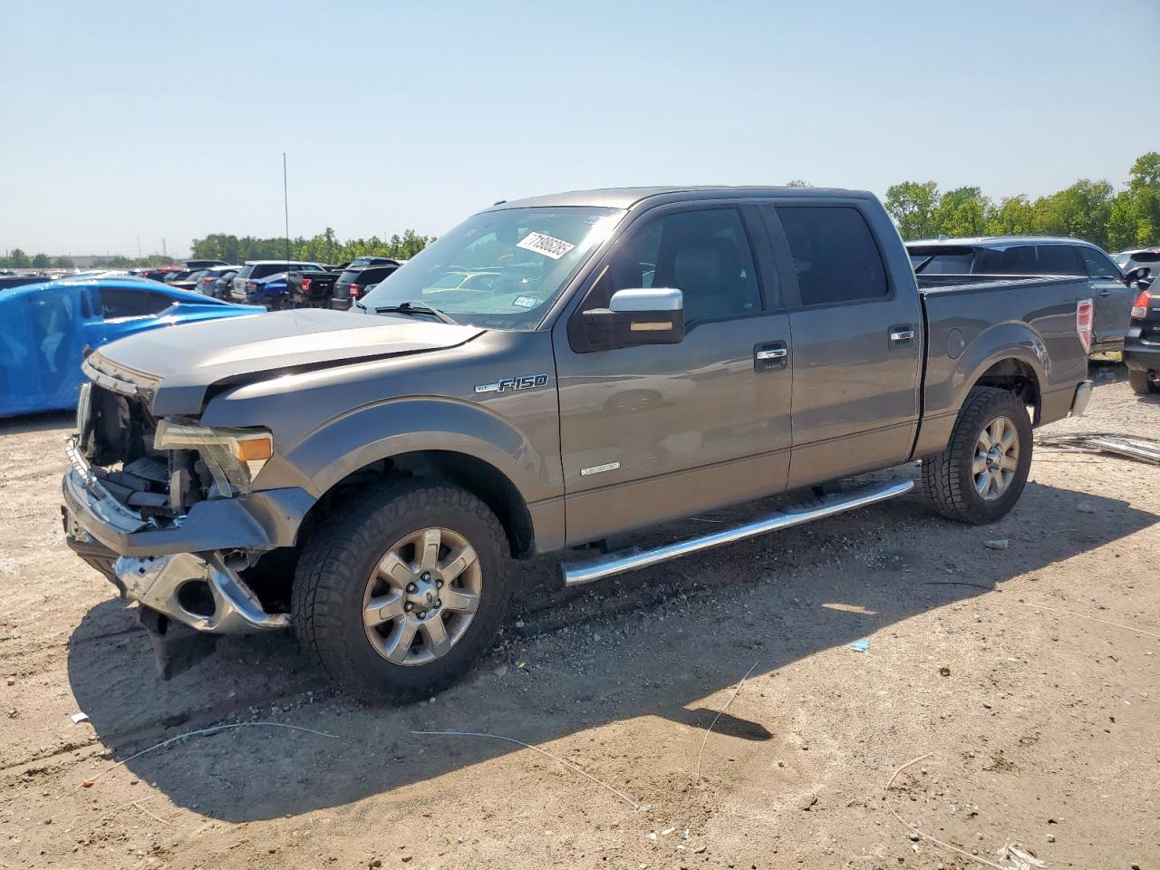 2014 Ford F150 super SUPERCREW