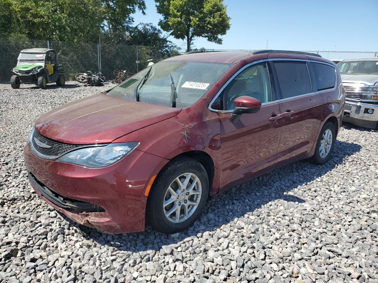 2020 Chrysler Voyager