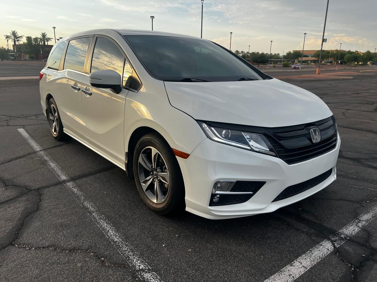 2019 Honda Odyssey to TOURING