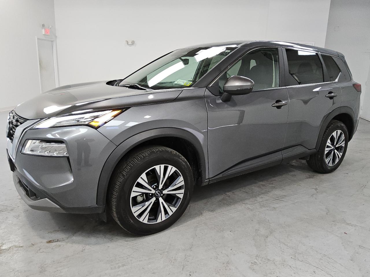 2022 Nissan Rogue sv SV