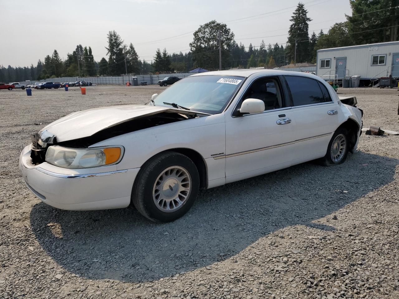 2001 Lincoln Town Car Cartier
