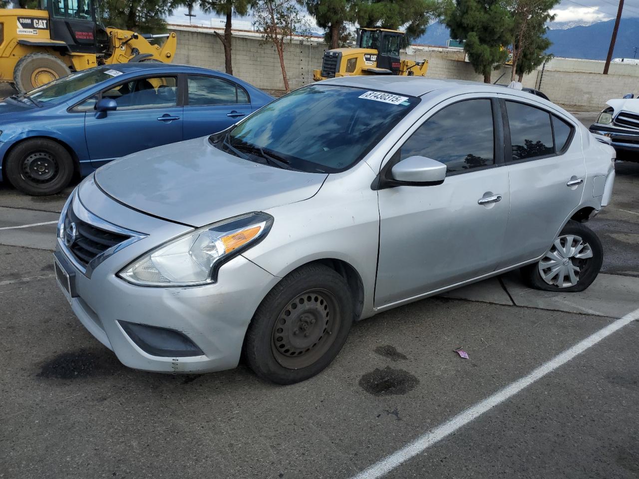 2015 Nissan Versa s S