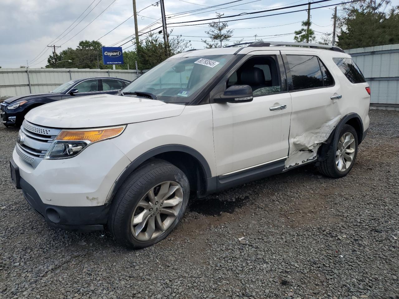 2015 Ford Explorer x XLT