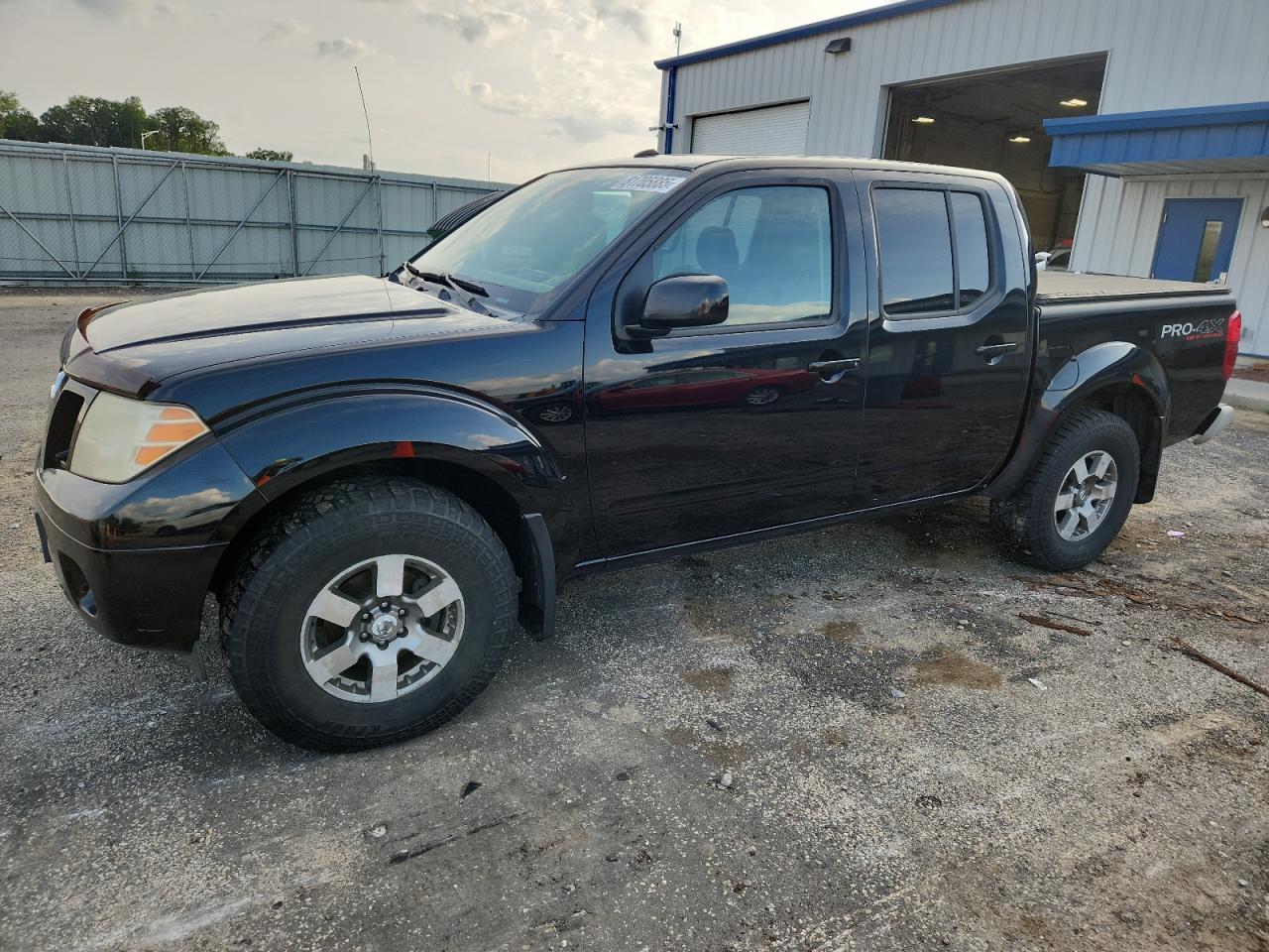 2011 Nissan Frontier s S