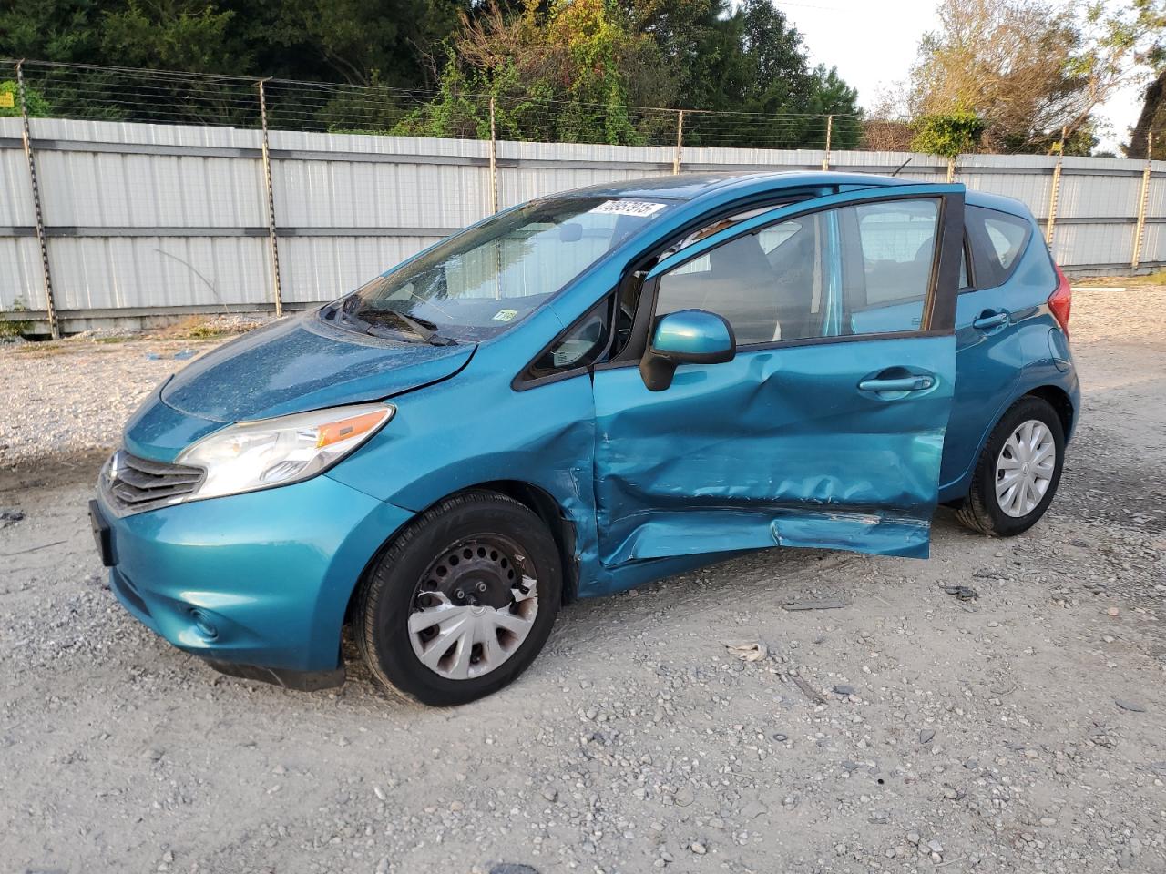 2014 Nissan Versa note s S