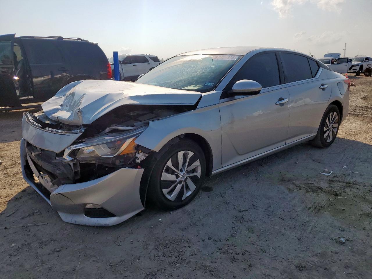 2019 Nissan Altima s S