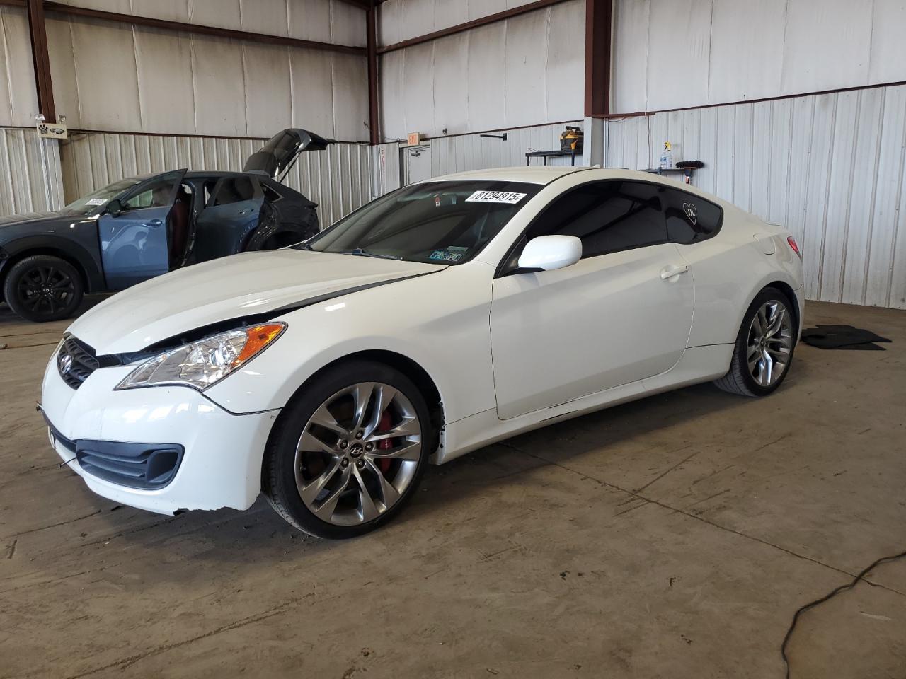 2011 Hyundai Genesis co 2.0T