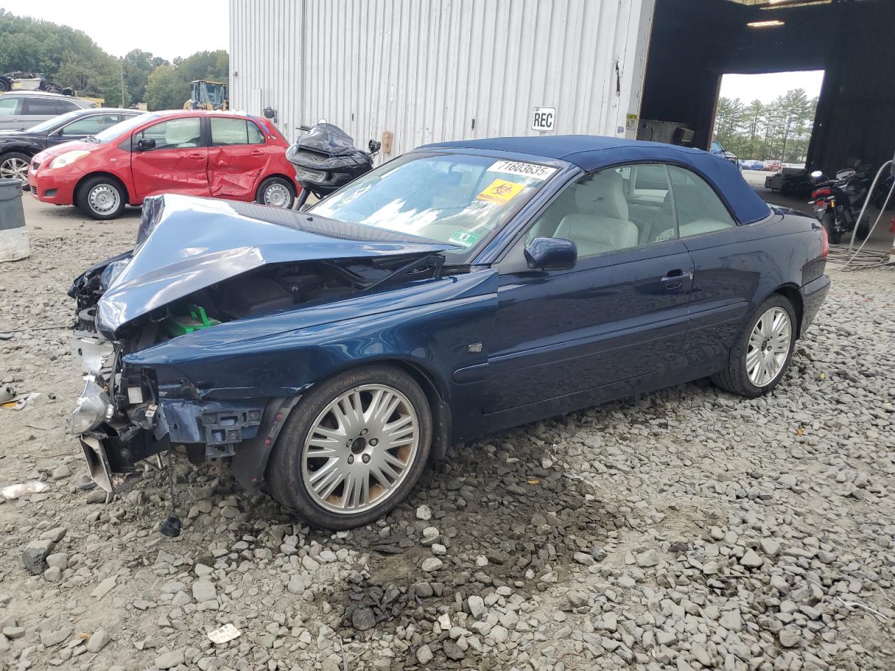 2004 Volvo C70