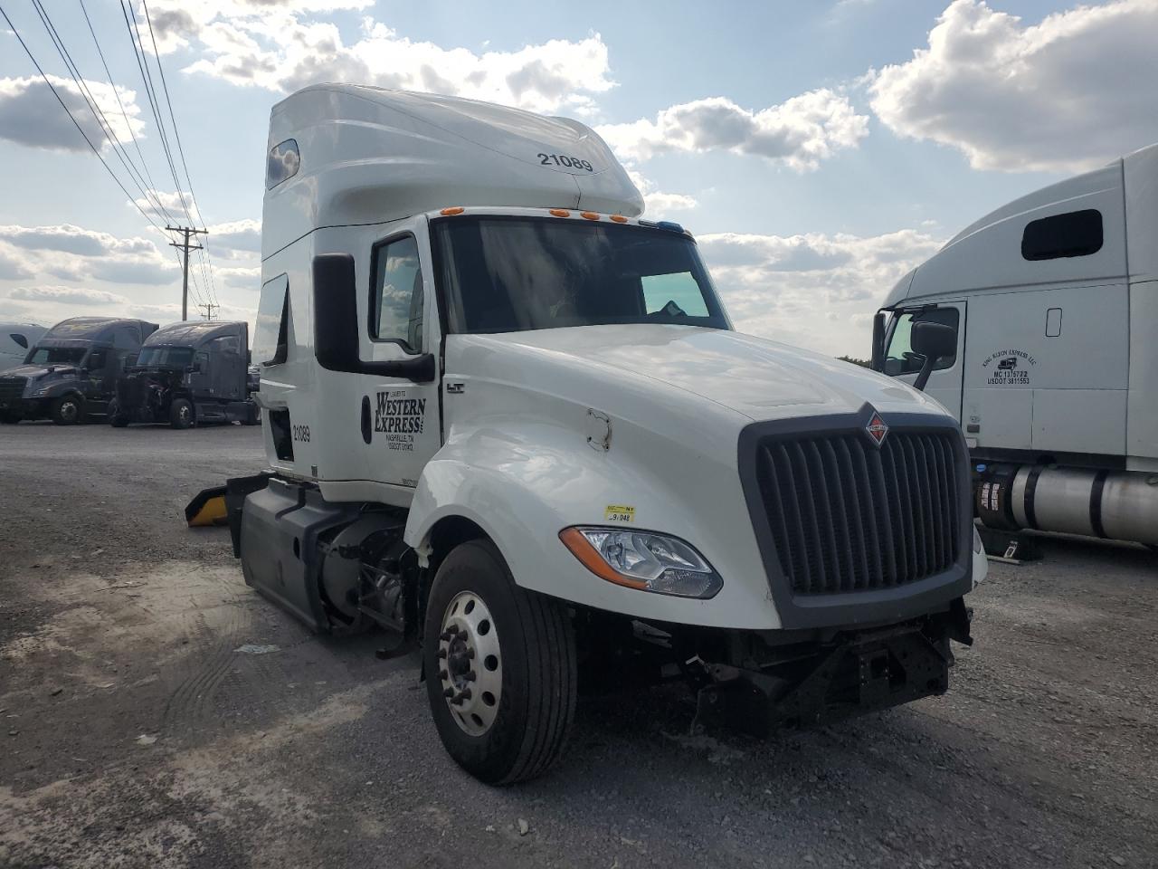 2021 International Lt625 Semi Truck