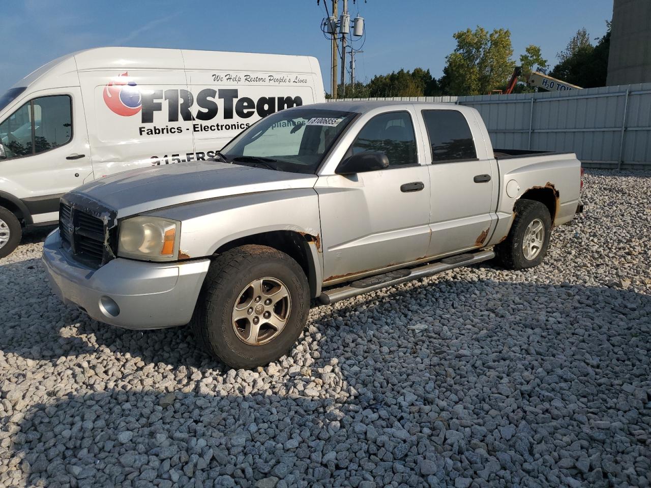 2006 Dodge Dakota qua QUAD SLT