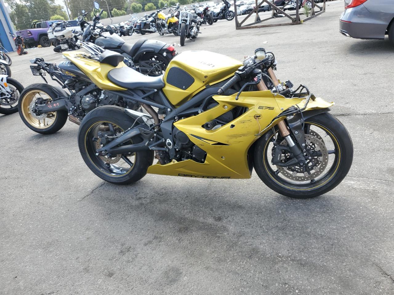 2013 Triumph motorcycle Daytona 67