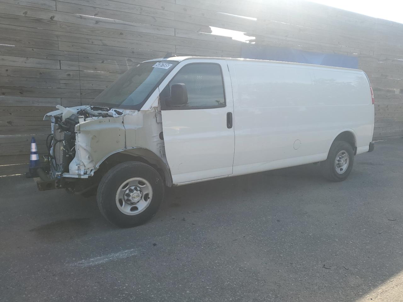 2022 Chevrolet Express 3500