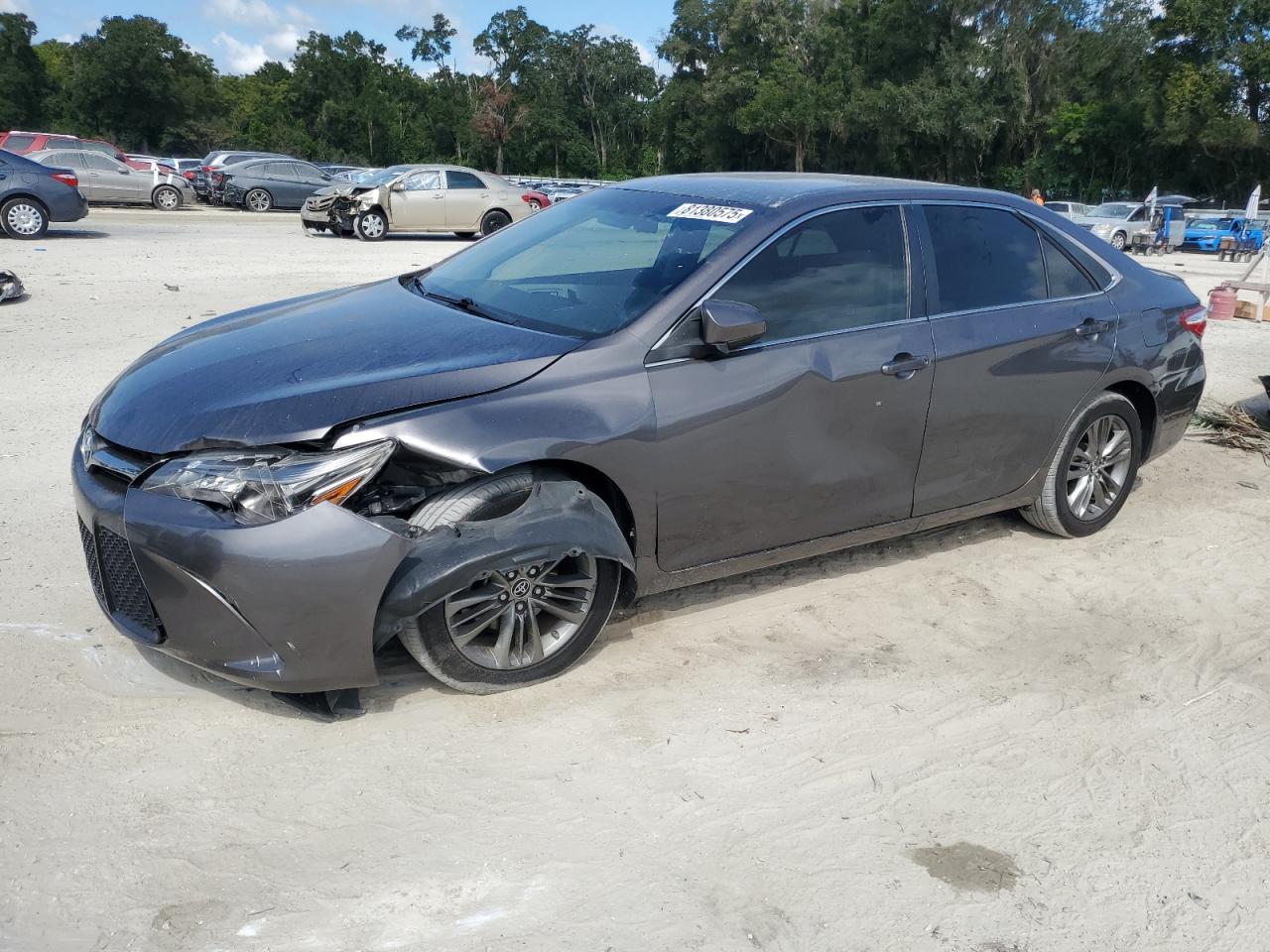 2016 Toyota Camry le LE