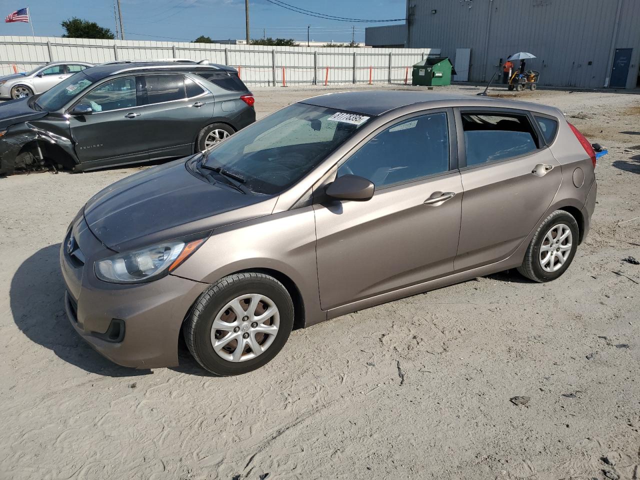 2012 Hyundai Accent gls GLS