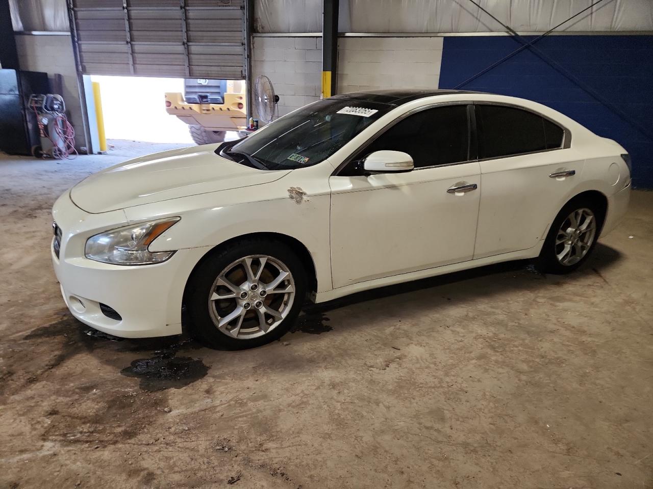 2014 Nissan Maxima s S