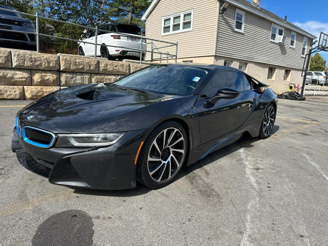 BMW i8