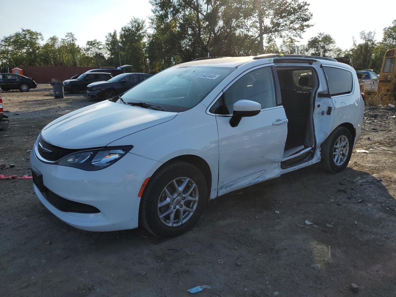 2021 Chrysler Voyager