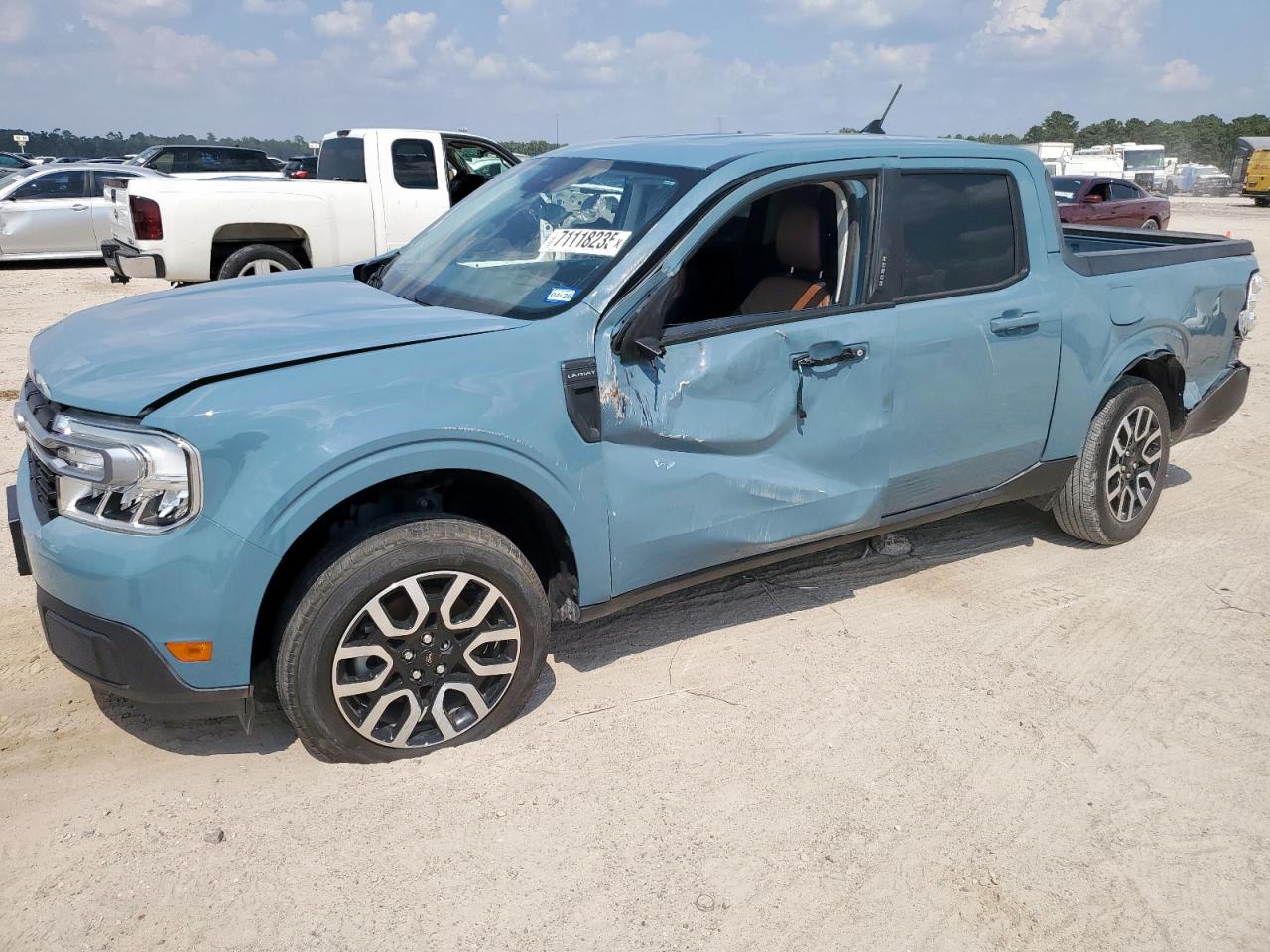2023 Ford Maverick x XL