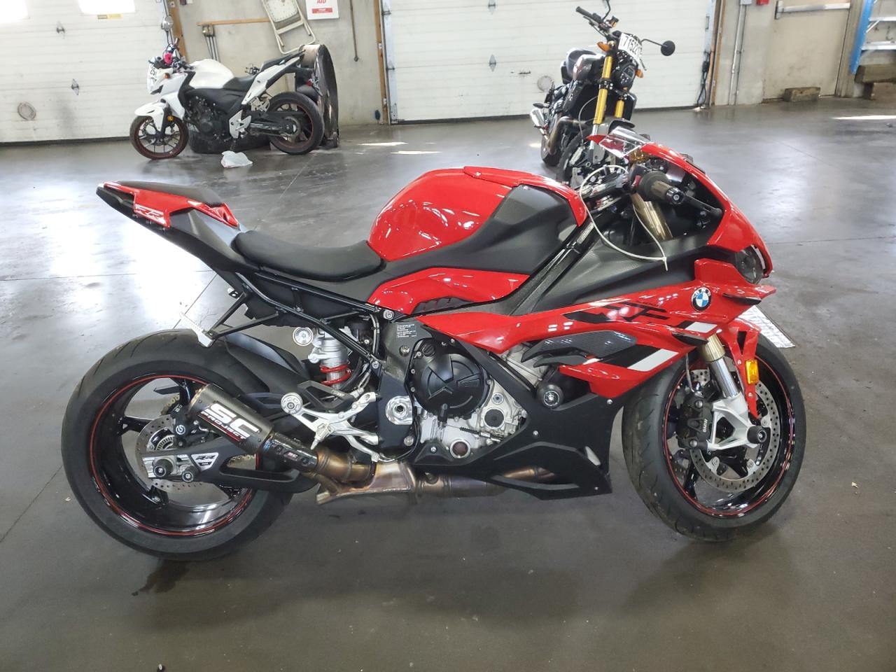 2024 BMW S 1000