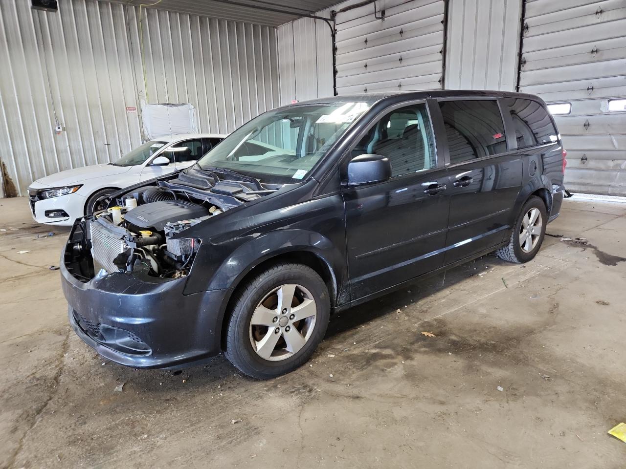 2013 Dodge Grand cara SE