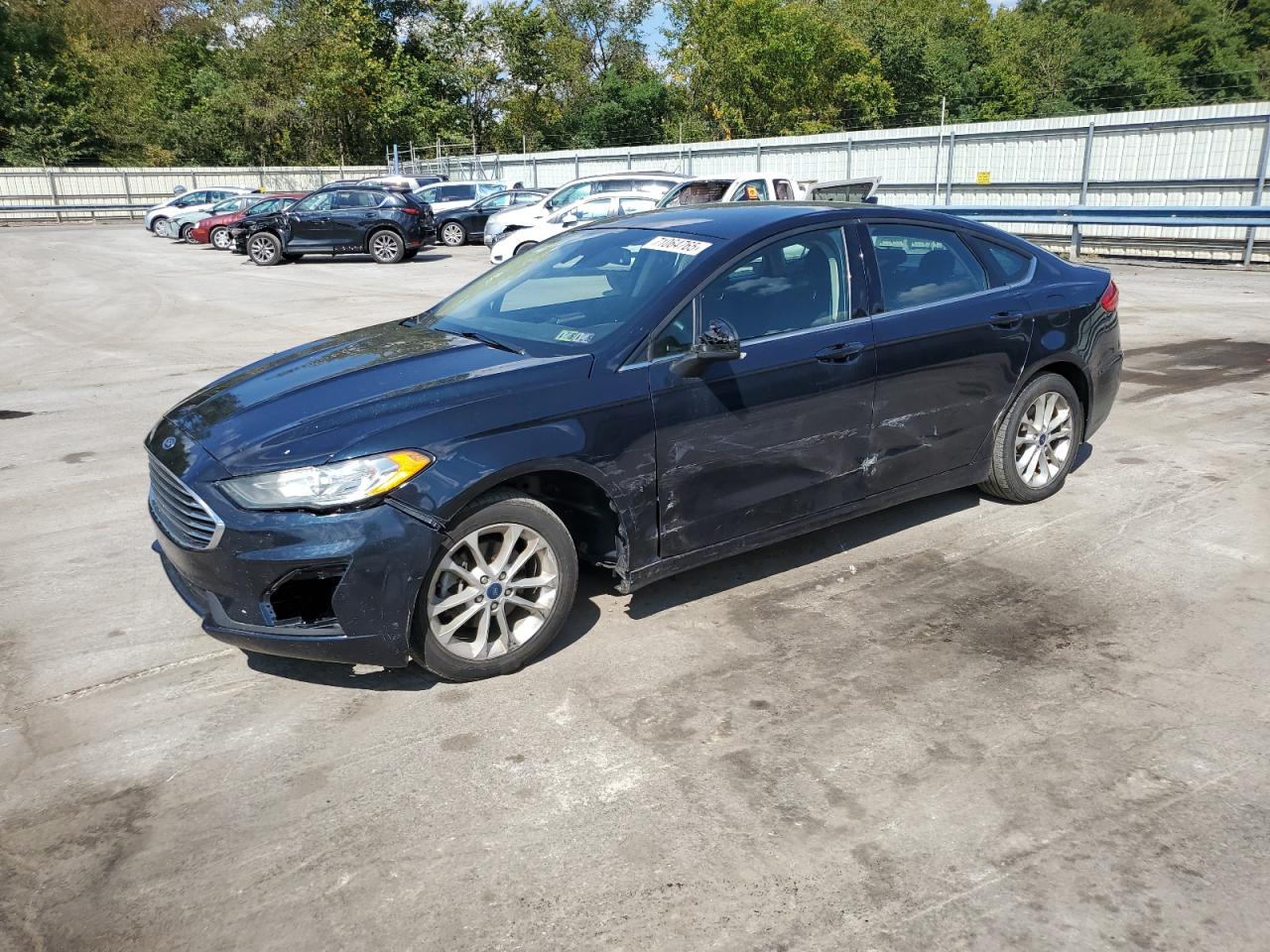 2020 Ford Fusion se SE