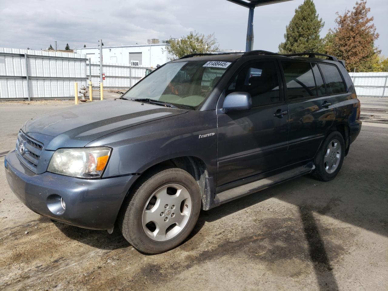 2004 Toyota Highlander base BASE