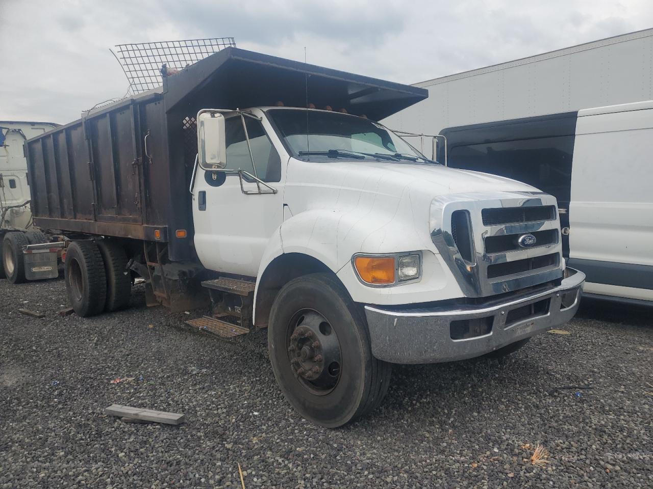 2011 Ford F-750