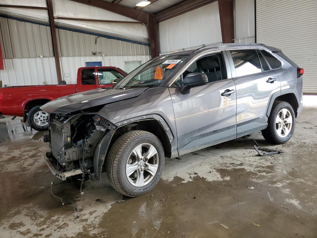 2022 Toyota Rav4 le LE