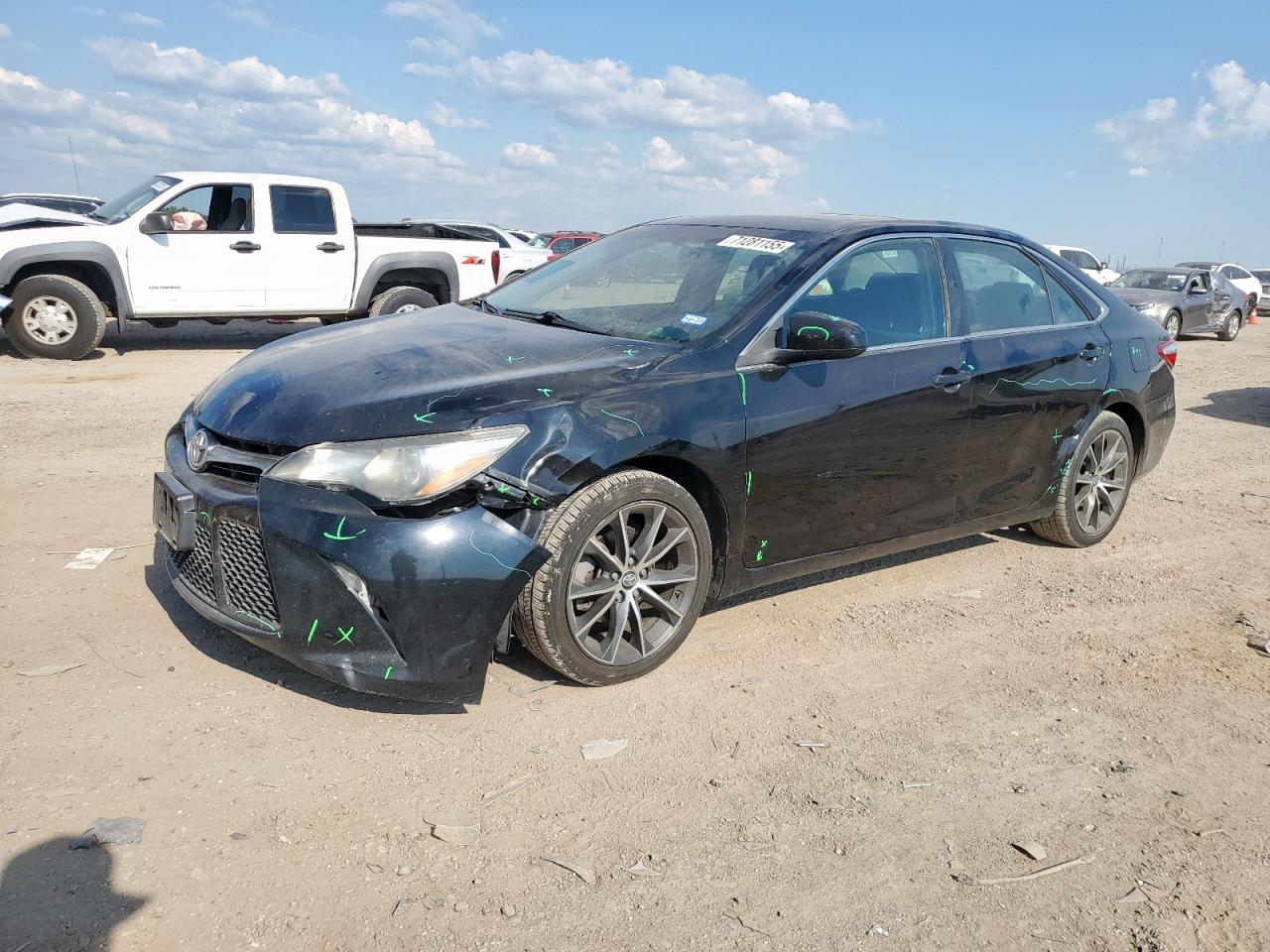 2016 Toyota Camry le LE