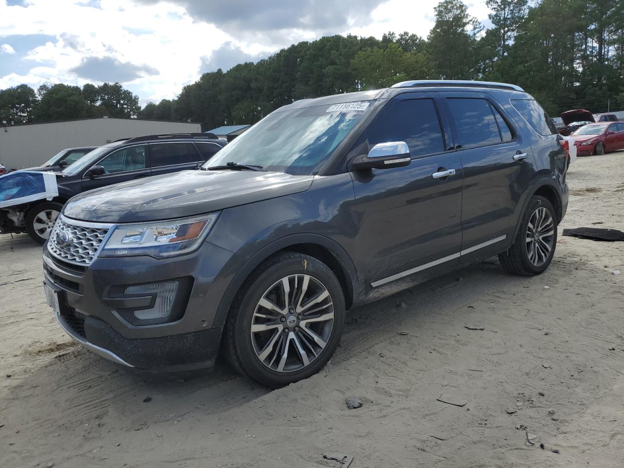 2017 Ford Explorer p PLATINUM