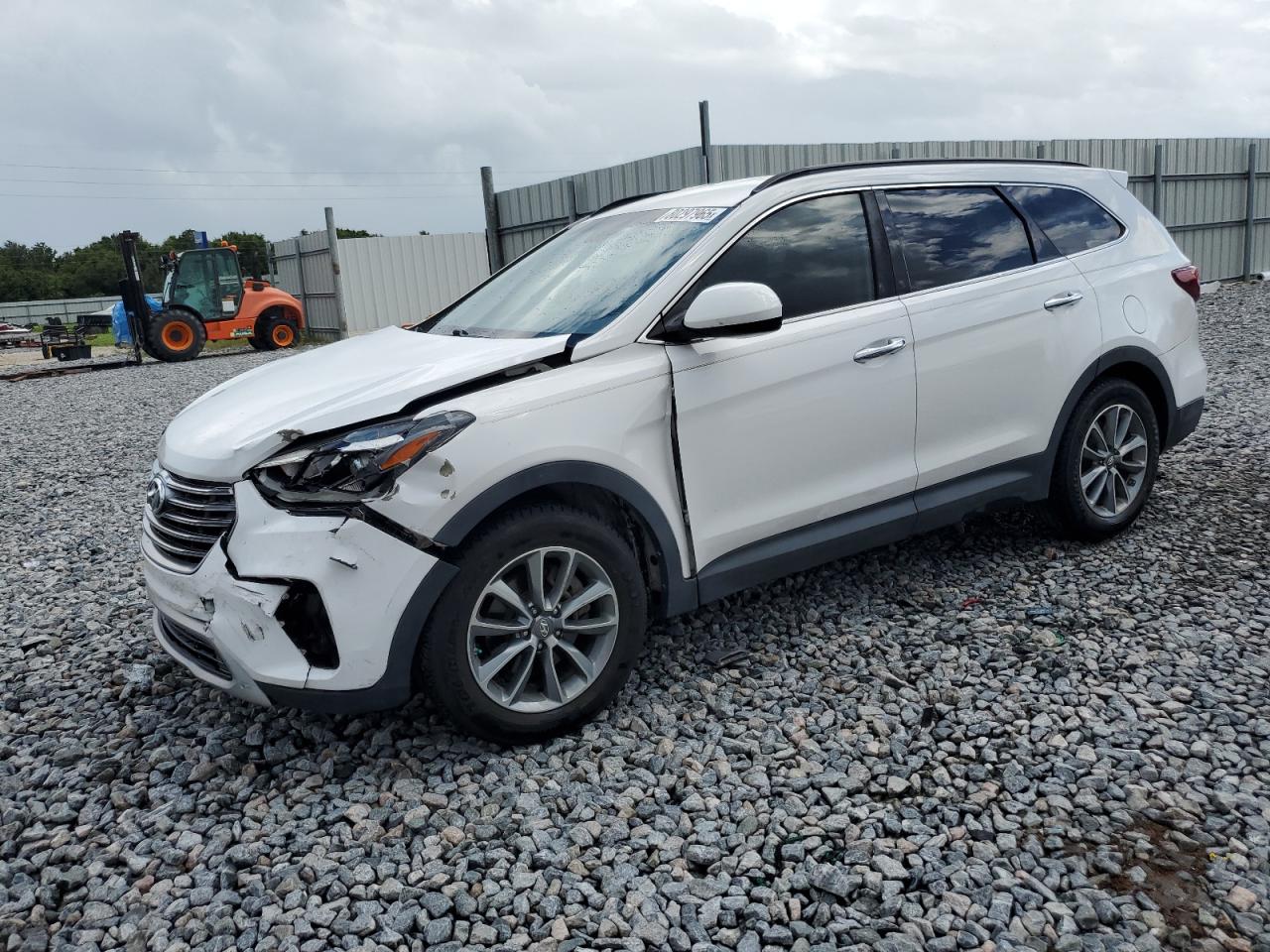 2017 Hyundai Santa fe s SE