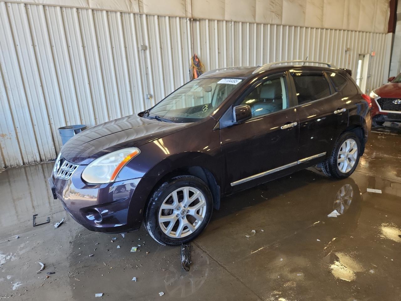 2011 Nissan Rogue s S