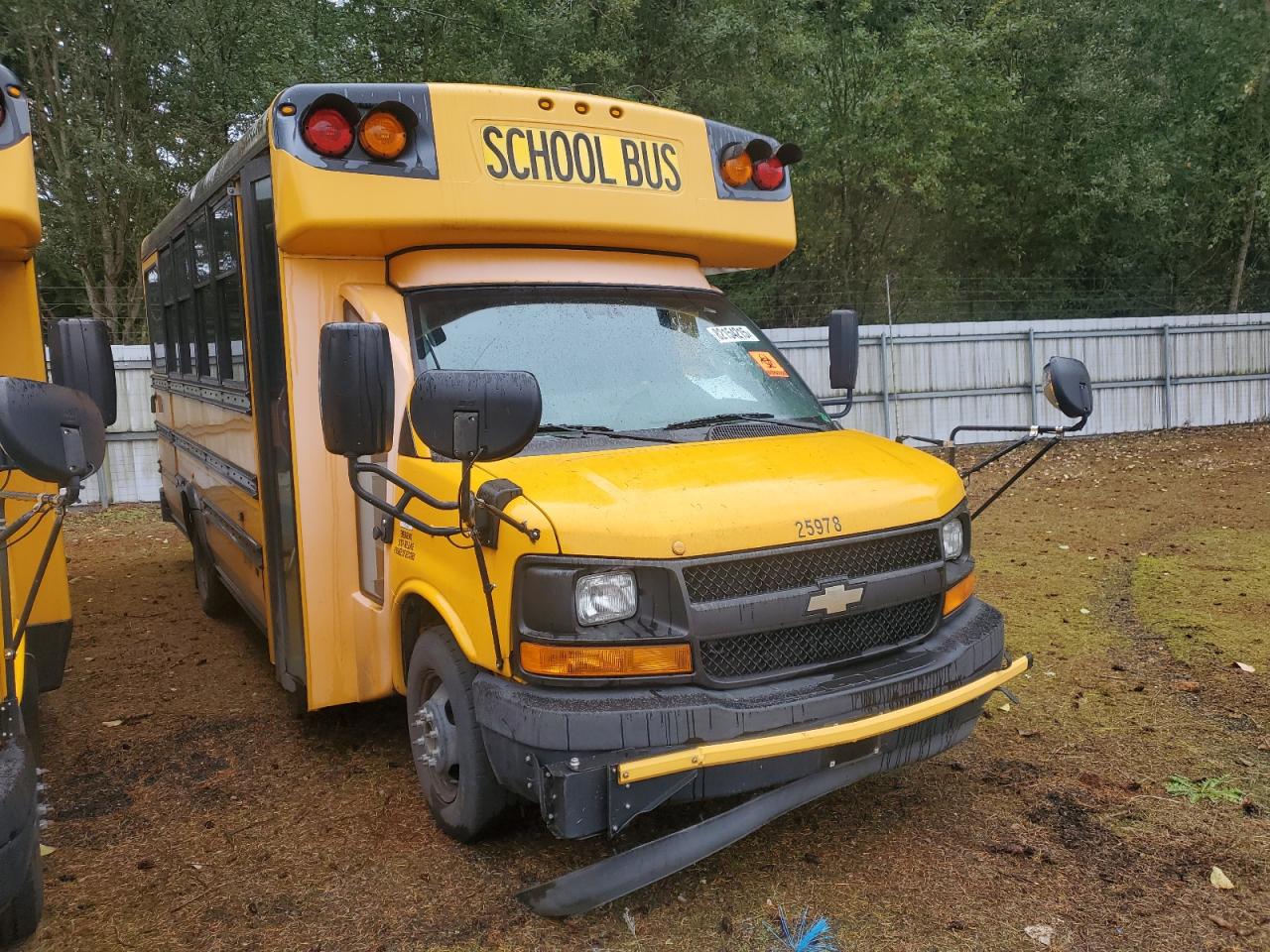 Chevrolet Express 4500
