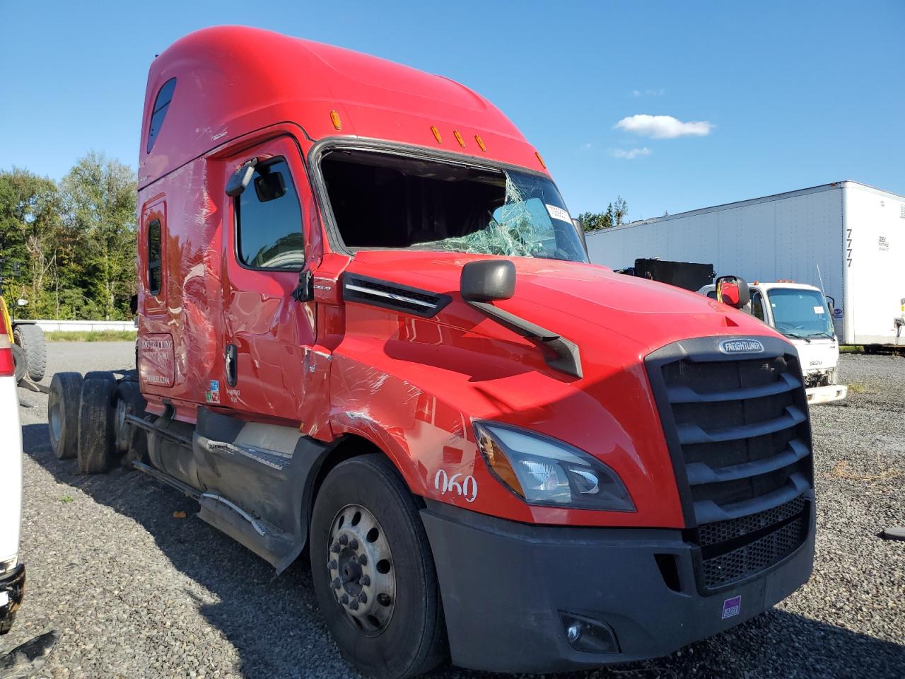 2020 Freightliner Cascadia 1