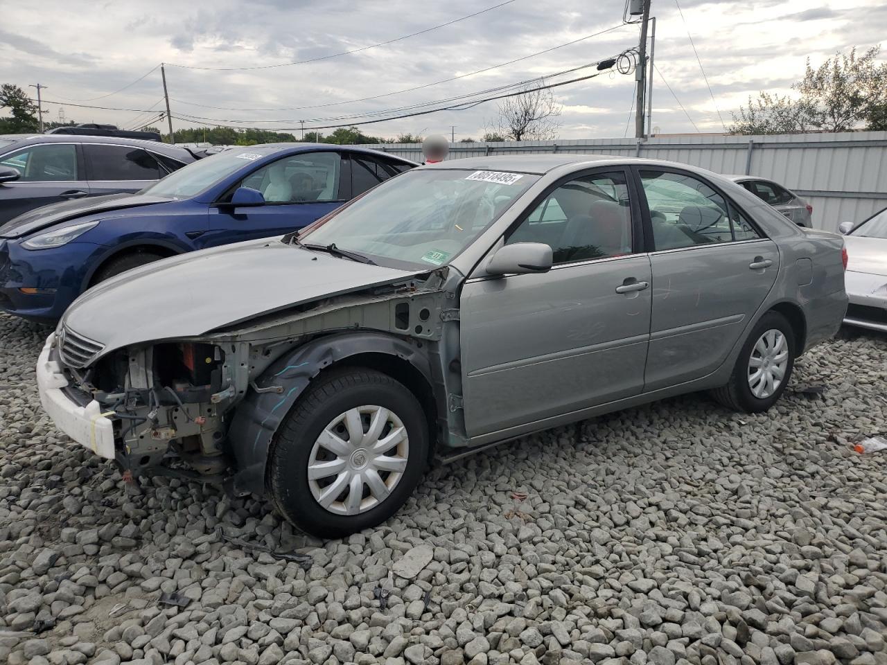 2005 Toyota Camry le LE