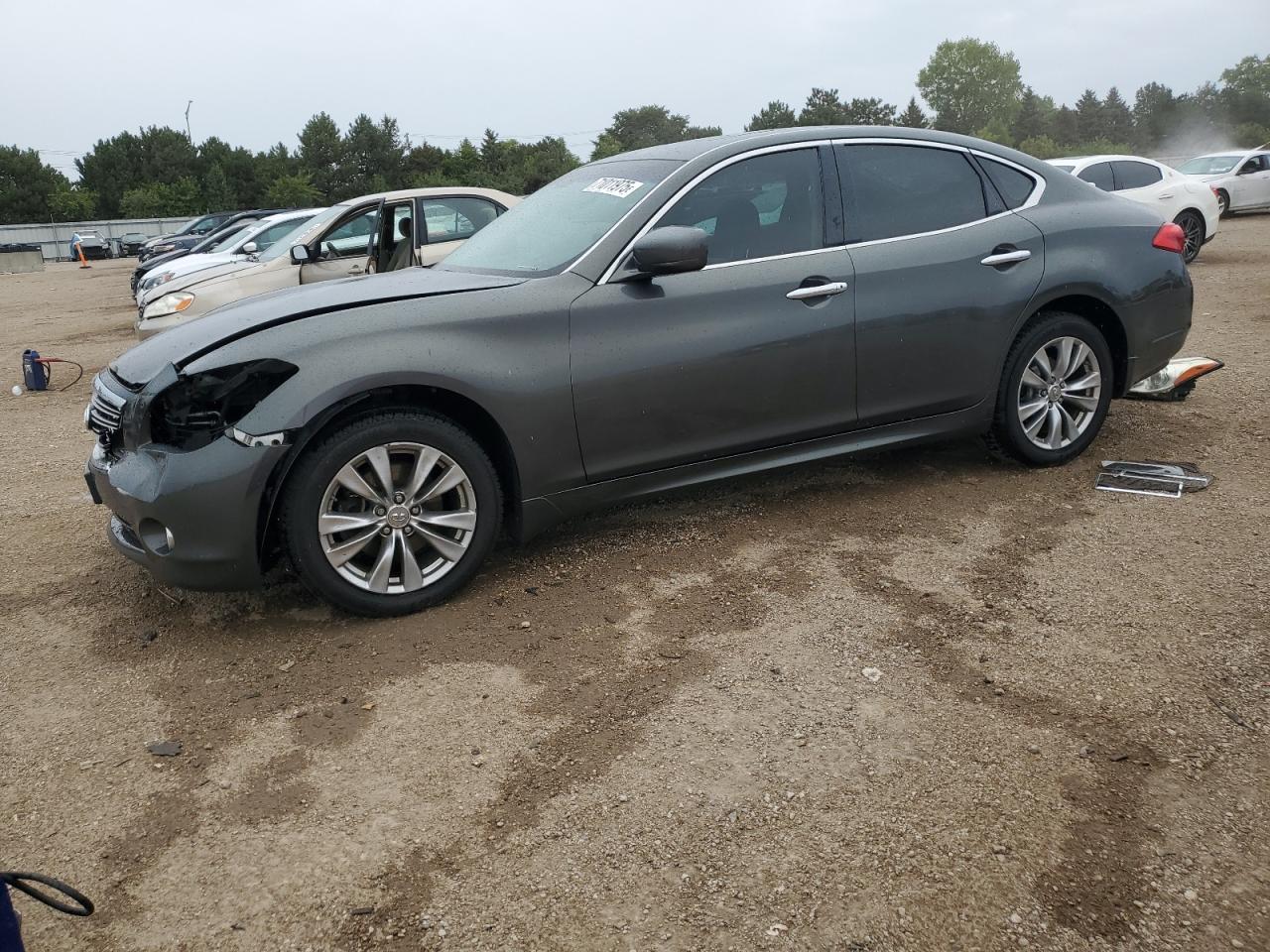 2011 Infiniti M37