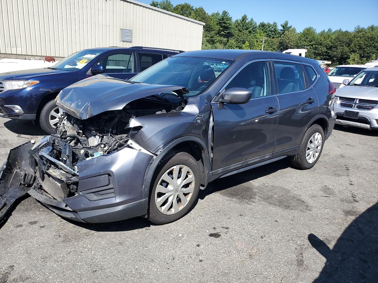 2018 Nissan Rogue s S