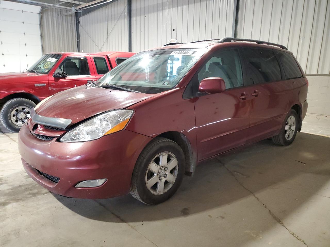 2006 Toyota Sienna xle XLE