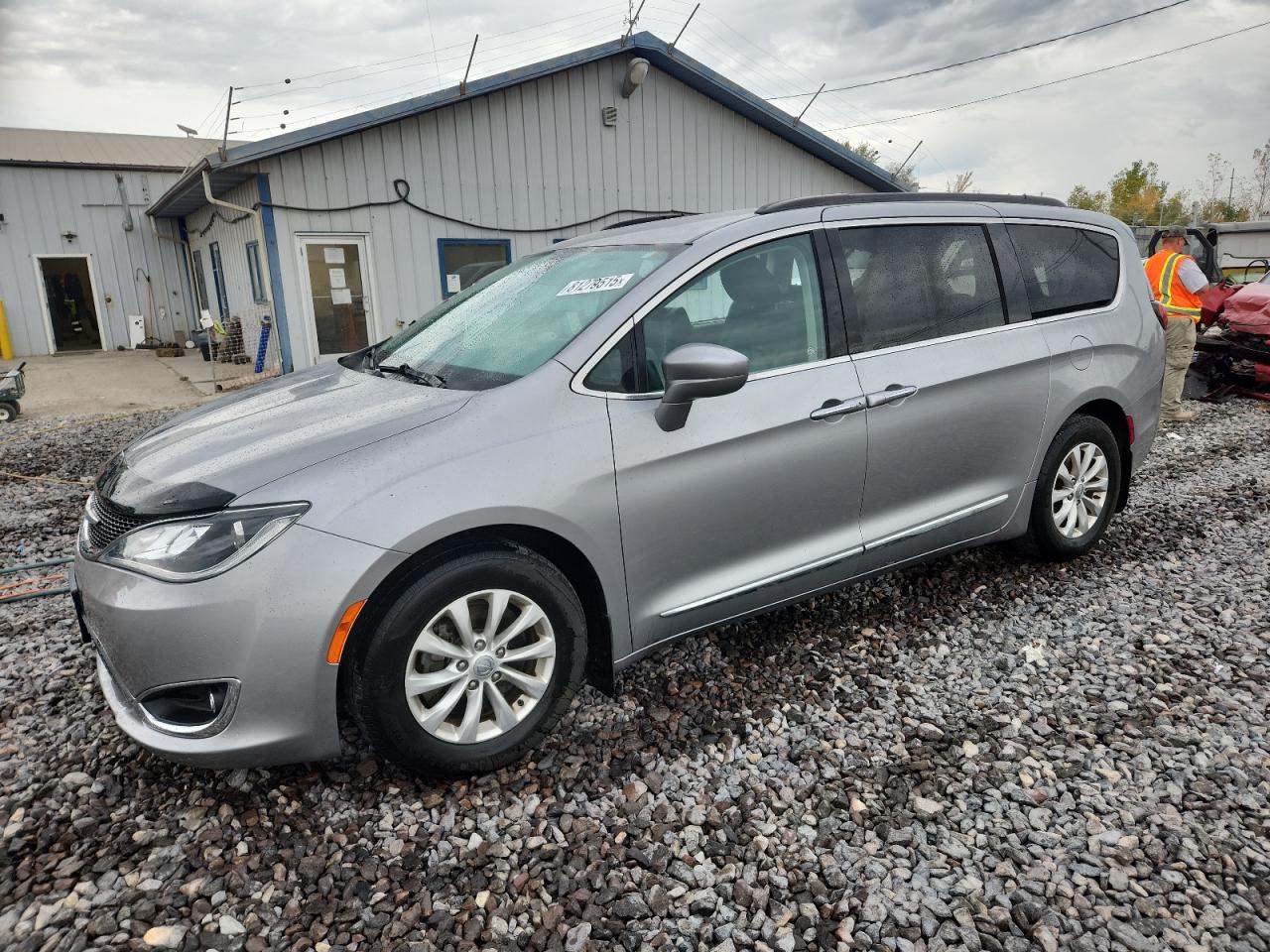 2017 Chrysler Pacifica t TOURING L